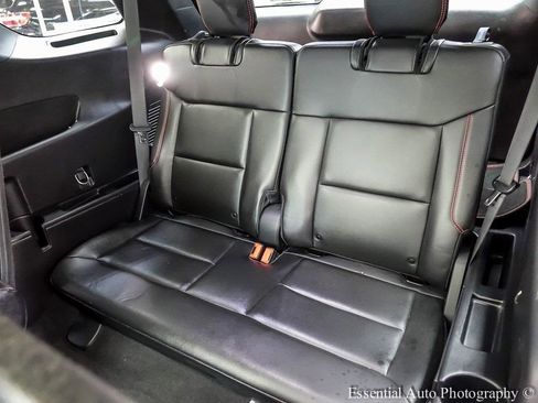 Certified 2022 Ford Explorer ST-Line image 12