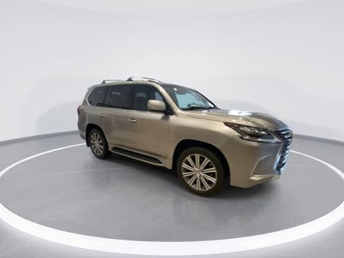 Used 2017 Lexus LX 570 4WD w/ Luxury Package image 2
