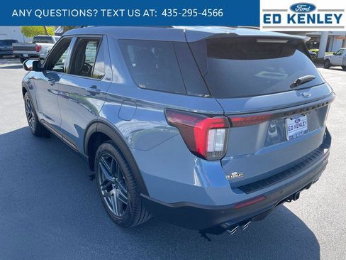 Used 2025 Ford Explorer ST w/ Sun And Sound Package AWD/4WD image 39