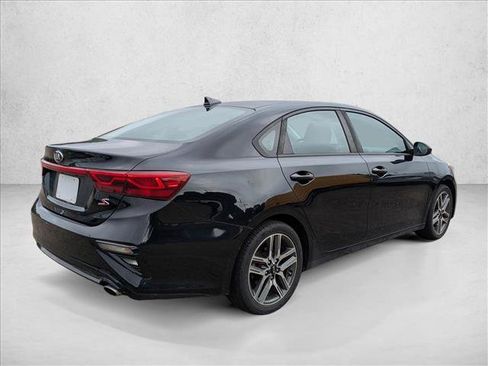 Used 2019 Kia Forte S w/ S Premium Package FWD image 5