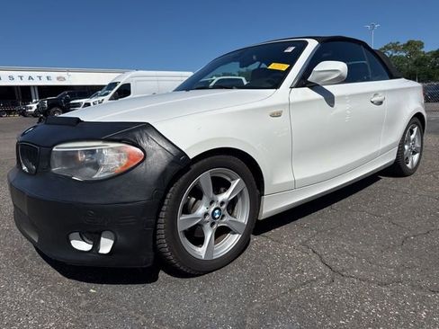 Used 2013 BMW 128i Convertible image 2