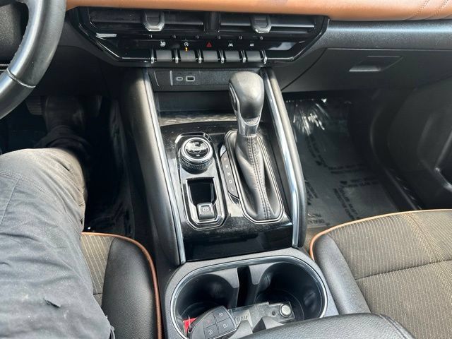 Used 2024 GMC Canyon AT4 w/ Canyon Safety Plus Package AWD/4WD image 26
