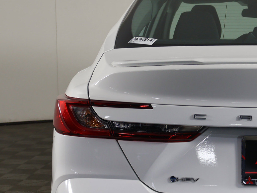 Used 2025 Toyota Camry LE FWD image 14