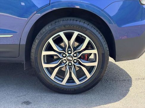 Used 2023 Cadillac XT5 Sportv w/ Platinum Package AWD/4WD image 10