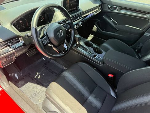 Used 2025 Honda Civic Sport image 12