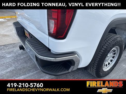 Certified 2022 GMC Sierra 1500 Pro w/ Pro Value Package image 26