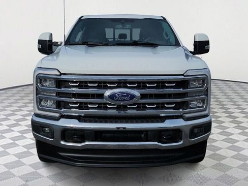 Used 2023 Ford F350 Lariat AWD/4WD image 2