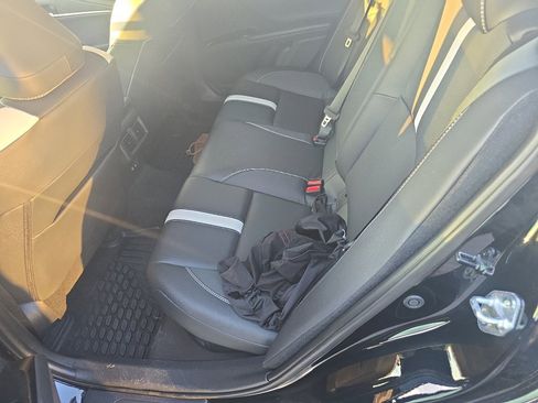 Used 2025 Toyota Camry SE image 24