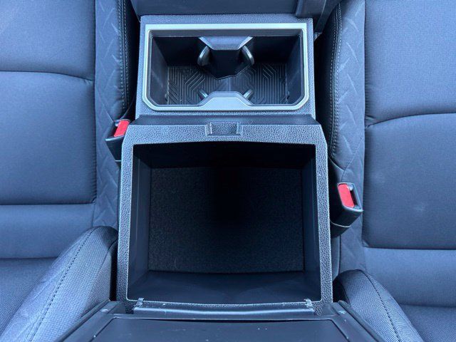 Used 2025 Toyota Tacoma SR5 AWD/4WD image 53