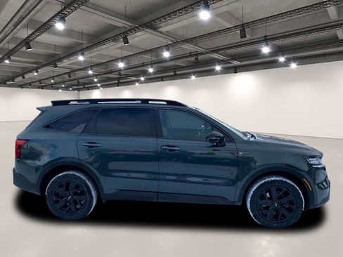 Certified 2023 Kia Sorento S w/ Panoramic Sunroof Package image 9