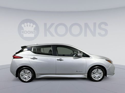 Used 2019 Nissan Leaf S w/ S Charge Package FWD image 12
