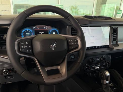 New 2026 Ford Bronco Badlands AWD/4WD image 44