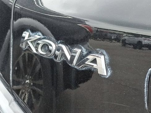 Used 2022 Hyundai Kona SEL AWD/4WD image 9