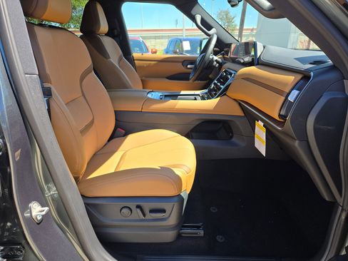 New 2026 Nissan Armada SL RWD image 21