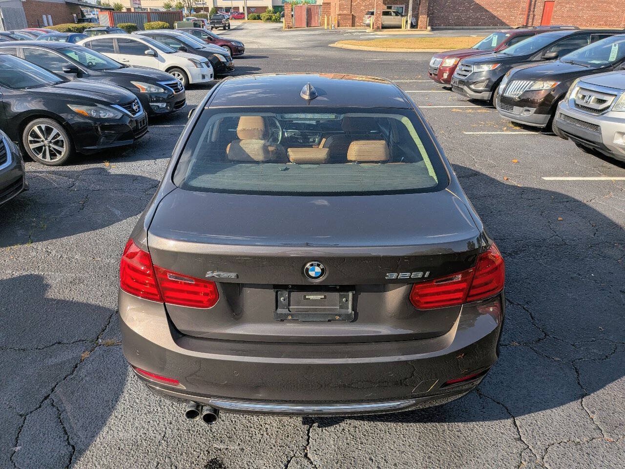 Used 2013 BMW 328i xDrive Sedan AWD/4WD image 16