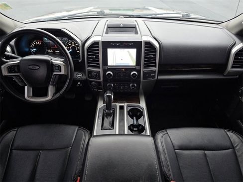 Used 2019 Ford F150 Lariat w/ Equipment Group 502A Luxury image 10