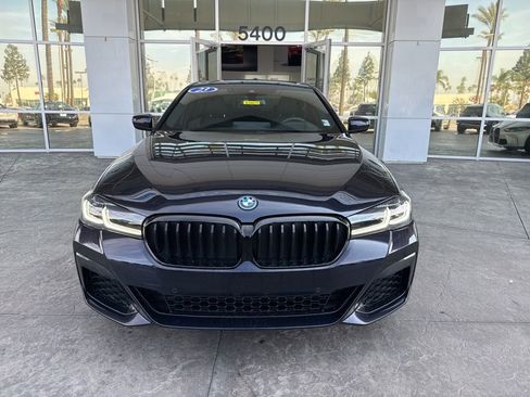 Used 2023 BMW 530e w/ Executive Package image 2