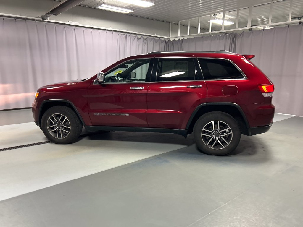 Used 2022 Jeep Grand Cherokee Limited AWD/4WD image 4
