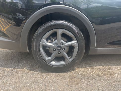 Used 2025 Kia K4 FWD image 31