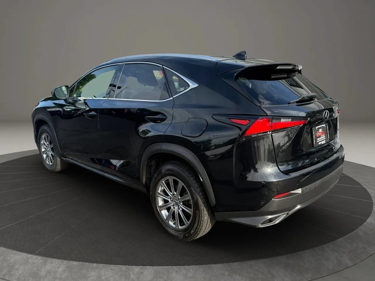 Used 2019 Lexus NX 300 FWD image 9