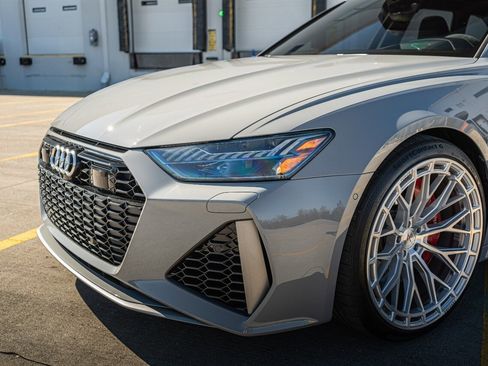 Used 2026 Audi RS 6 performance image 29