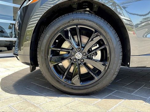 New 2026 Jaguar F-PACE R-Dynamic S image 12