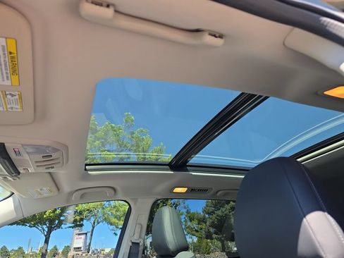 Used 2022 Subaru Ascent Onyx Edition AWD/4WD image 21