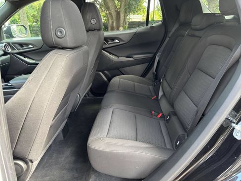 Used 2025 Chevrolet Equinox LT FWD image 39