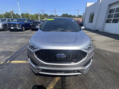 Used 2022 Ford Edge ST w/ Equipment Group 401A image 2