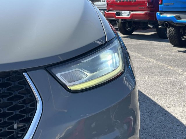 Certified 2021 Chrysler Pacifica Touring FWD image 9
