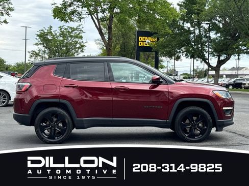 Used 2021 Jeep Compass Latitude AWD/4WD image 3