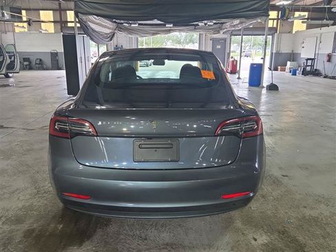 Used 2023 Tesla Model 3 Standard Range RWD image 2