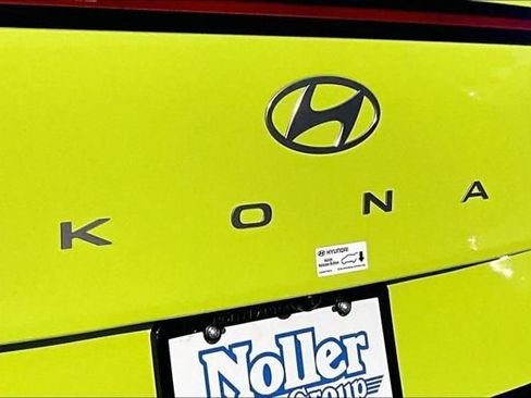 New 2026 Hyundai Kona SE AWD/4WD image 12