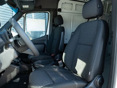 New 2026 Mercedes-Benz Sprinter 2500 image 11