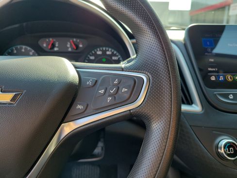 Used 2024 Chevrolet Malibu LT FWD image 23