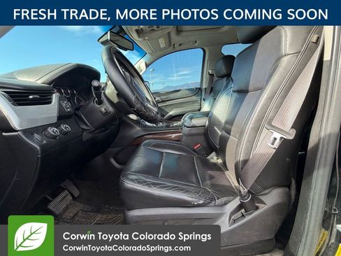 Used 2016 GMC Yukon XL SLT w/ Open Road Package image 10