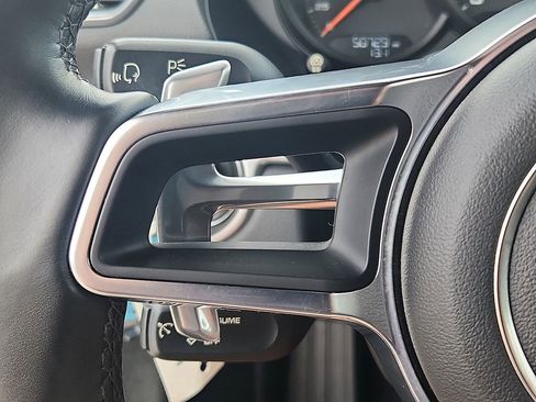 Certified 2018 Porsche 718 Cayman image 17