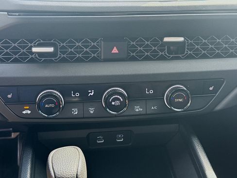 Certified 2023 Honda Accord EX image 14