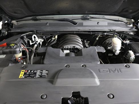 Used 2019 GMC Yukon Denali w/ Denali Ultimate Package image 26