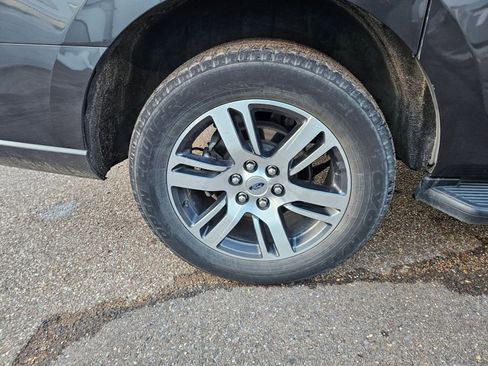 Used 2024 Ford Expedition Max Limited image 31