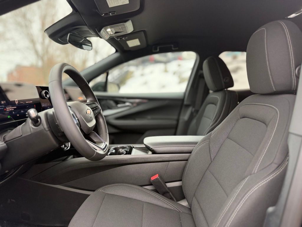 New 2026 Chevrolet Blazer EV LT AWD/4WD image 14