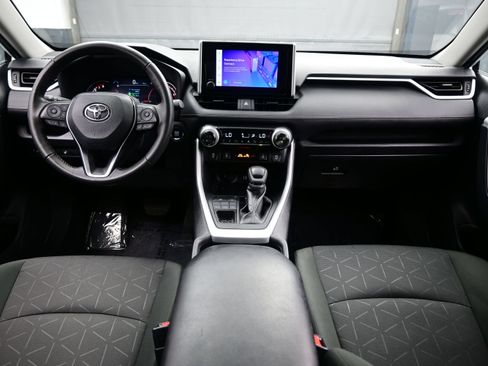 Used 2024 Toyota RAV4 XLE w/ Weather Package AWD/4WD image 17