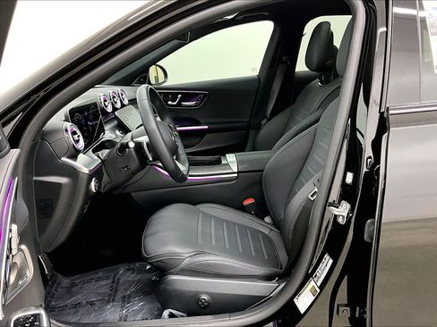 Certified 2025 Mercedes-Benz C 300 Sedan image 8