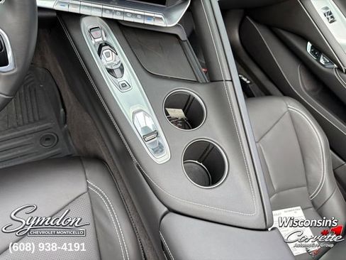Used 2026 Chevrolet Corvette Stingray Convertible RWD image 15