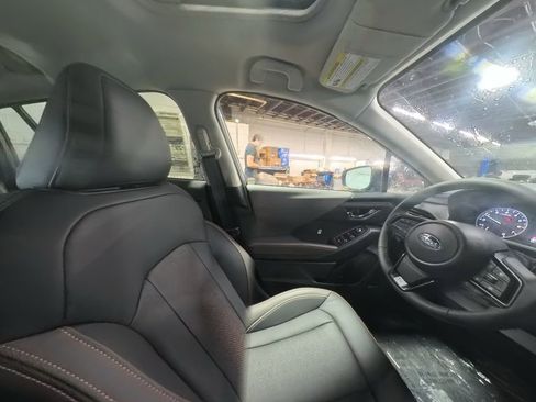 New 2025 Subaru Crosstrek 2.5i Limited w/ Crosstrek Mirror Package image 27