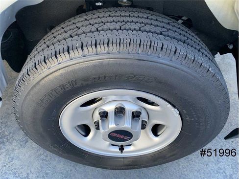 Used 2023 GMC Savana 2500 w/ Driver Convenience Package image 22