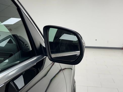 Used 2021 Mercedes-Benz GLE 450 4MATIC image 36