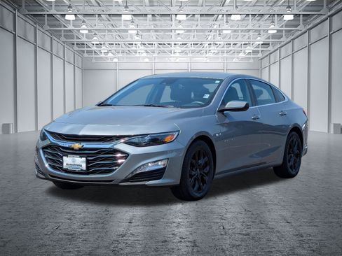 Used 2023 Chevrolet Malibu LT FWD image 9