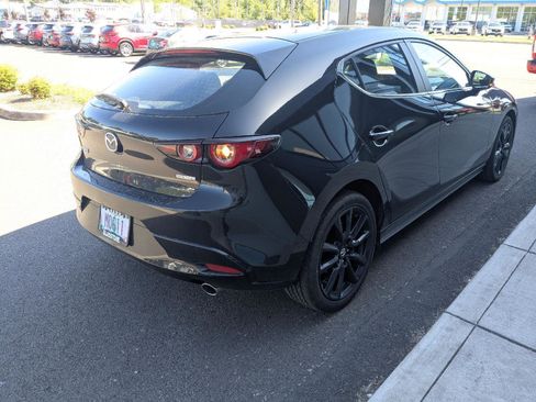 Used 2025 MAZDA MAZDA3 s Sport FWD image 6