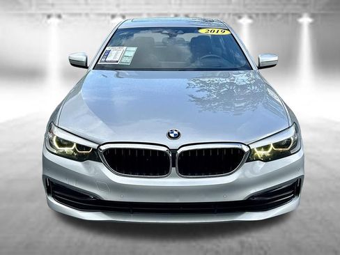 Used 2019 BMW 530i w/ Convenience Package RWD image 2
